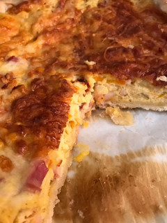 Una foto de Quiche de bacon con verduras