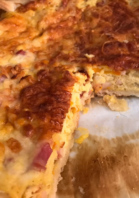 Una foto de Quiche de bacon con verduras