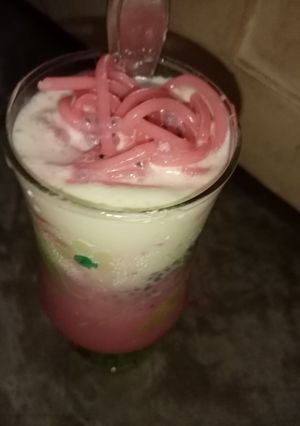 A picture of Ice-cream falooda.