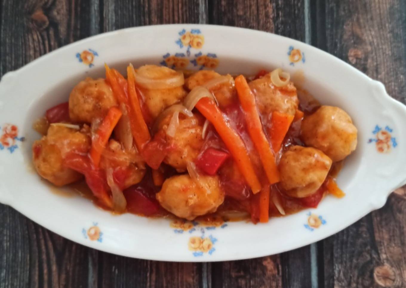 Bola Ayam Asam Manis