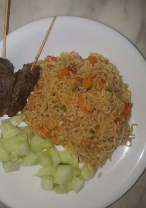 A picture of Veggie noodles with minced beef sticks.