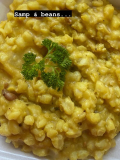 A picture of Creamy Samp & beans.