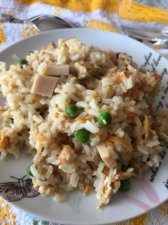 Una foto de Arroz tres delicias con Tofu
