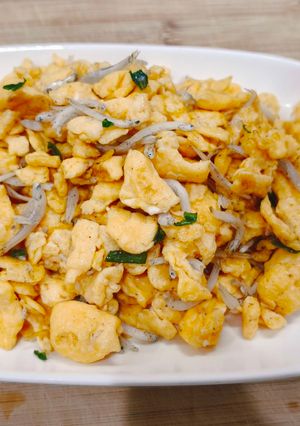吻仔魚炒蛋 的食譜成品照片