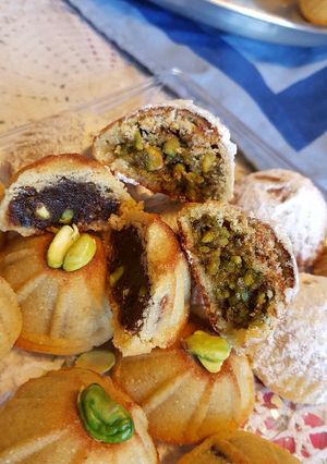 A picture of Maamoul with Nuts.