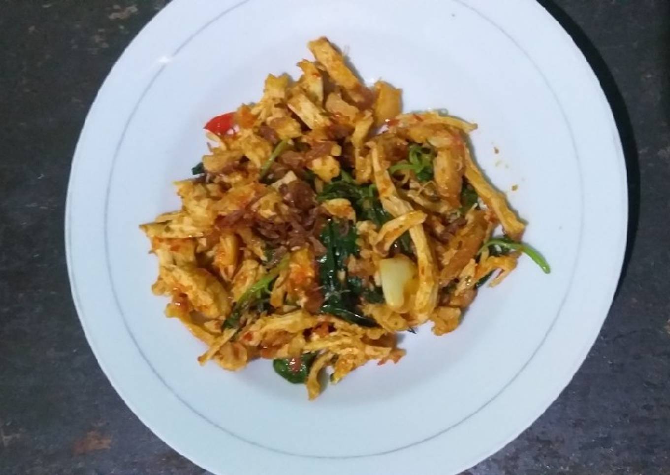 Ayam suwir kemangi