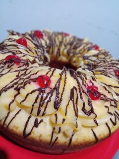 Una foto de Torta matera con crema pastelera