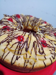 Una foto de Torta matera con crema pastelera
