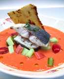 Orata scottata su gazpacho
