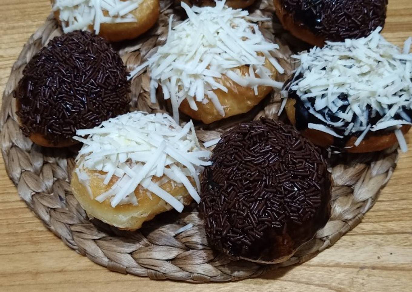 Donat empuk dan enak tanpa lama mengulen