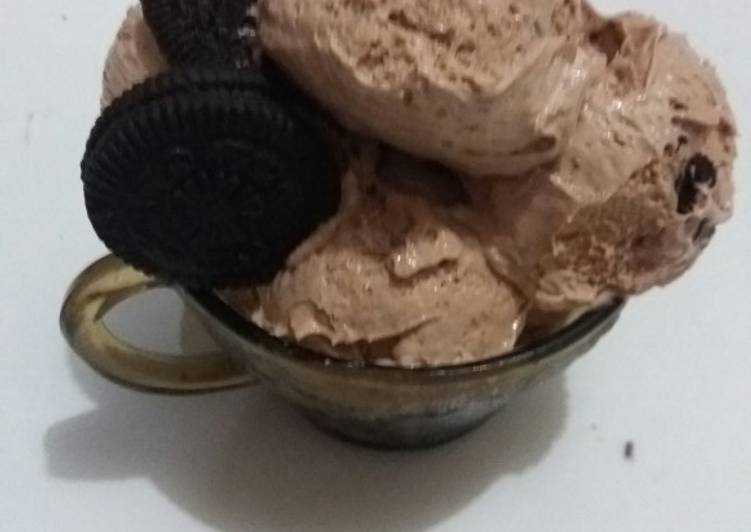Langkah Mudah untuk mengolah Es krim cokolatos rumahan Anti Gagal
