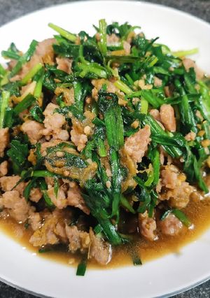 รูปของ กุยช่ายผัดน้ำพริกหนุ่ม