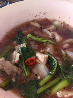 รูปของ ราดหน้าหมูหมักคะน้ากรอบ