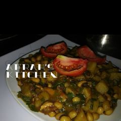 Beans and yam porridge A picture of Beans and yam porridge.