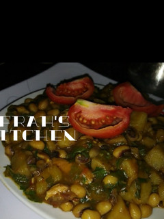 A picture of Beans and yam porridge.