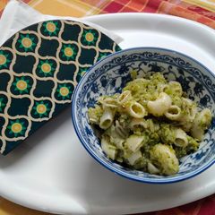 A picture of Broccoli Pasta.