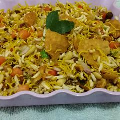 A picture of Bhel Puri.