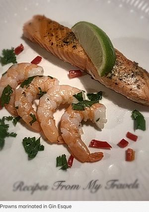 A picture of Salmon & Prawns marinated in Gin Esque.
