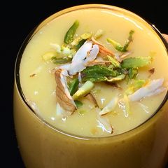 A picture of Mango Shake.