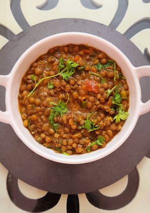 A picture of Horse gram daal.