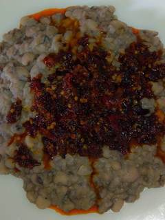 A picture of Ewa agoyin.
