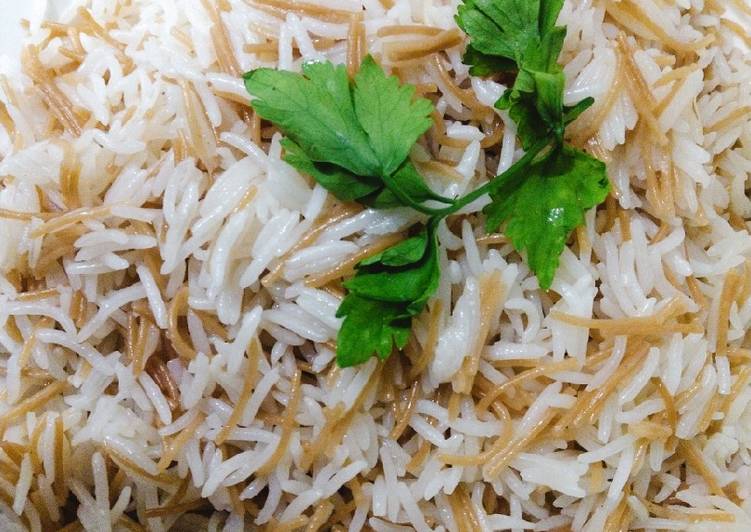 أرز بالشعيرية