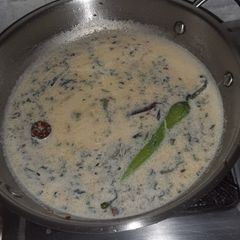 A picture of Gujarati kadhi.