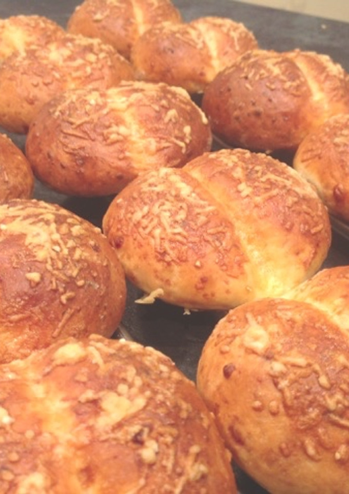 Una foto de Panecillos de queso