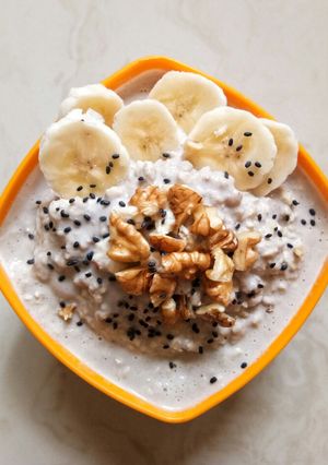 A picture of Vegan Banana Oatmeal.