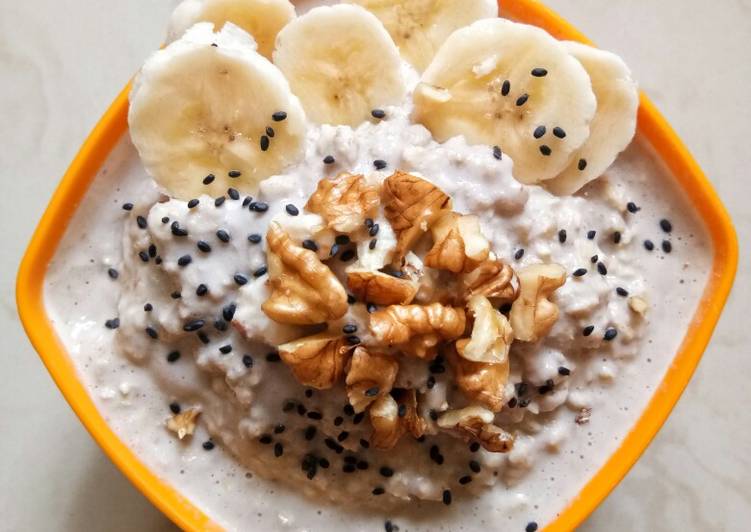 Step-by-Step Guide to Make Ultimate Vegan Banana Oatmeal