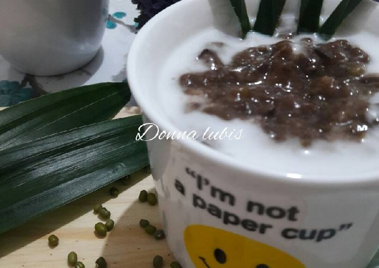 Bubur kacang ijo ketan hitam