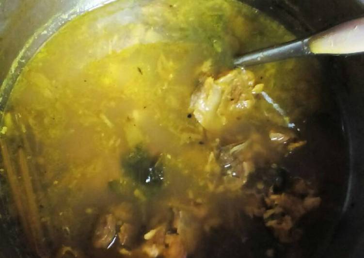 Bagaimana Menyiapkan Soto Daging Kambing, Lezat