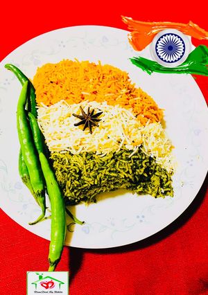 तिरंगा राइस (Tiranga Rice recipe in Hindi) रेसिपी मुख्य फोटो