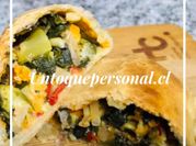 Una foto de empanadas de acelga