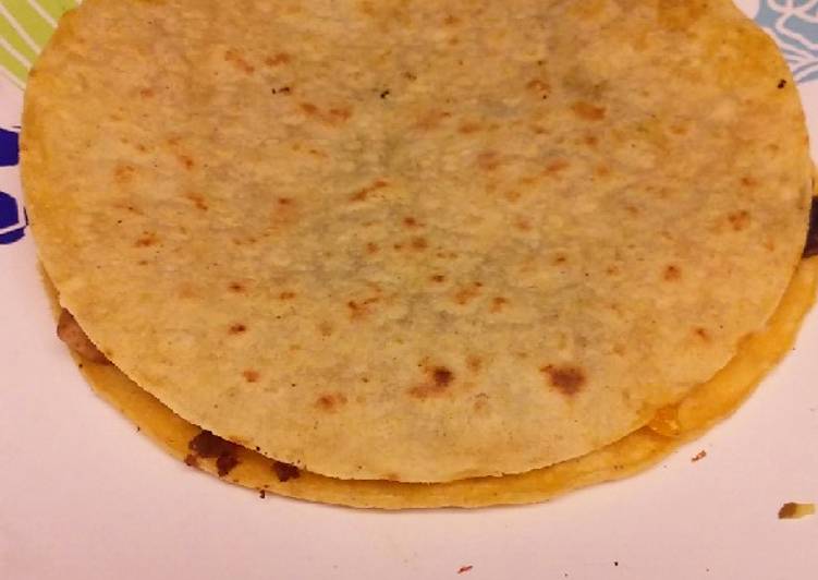 Simple Way to Prepare Delicious Chicken and Bean Quesadilla