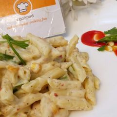 A picture of White Sauce Pasta.