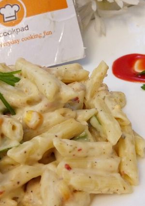 A picture of White Sauce Pasta.