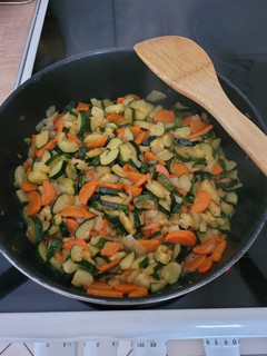 Paleo cukkinis-répás köret recept fotója