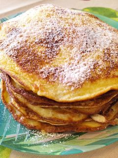 Almás amerikai palacsinta 🍎🥞 recept fotója