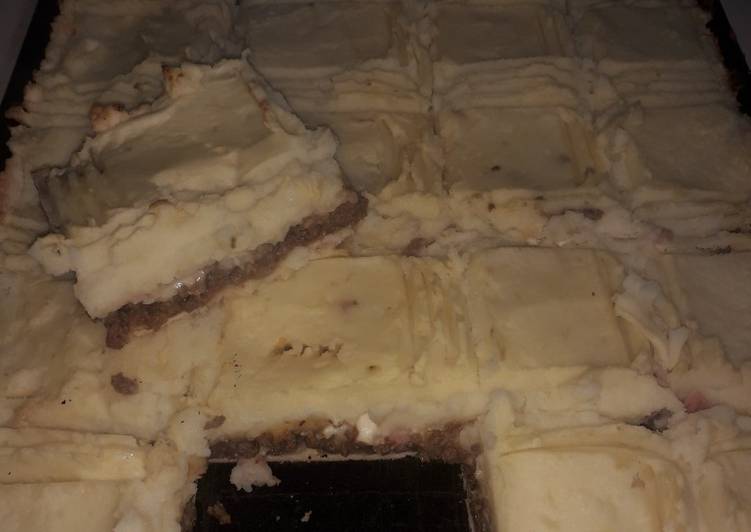 Pastel de papa con masa