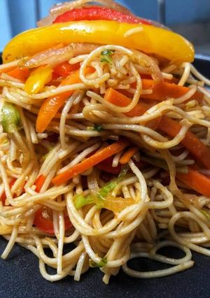 A picture of Veg chowmein.