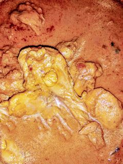 மிளகு சிக்கன் குழம்பு (Milagu chicken kulambu recipe in tamil) செய்முறை முக்கிய புகைப்படம்