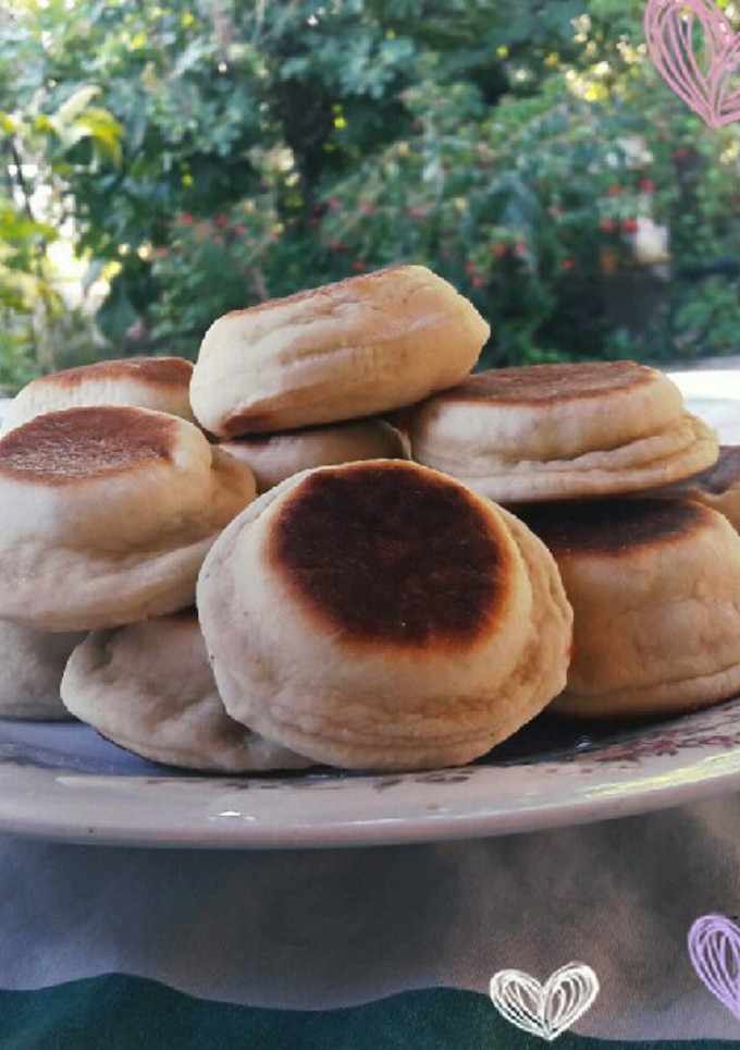 Una foto de Pancitos dulces rellenos, en sartén😃
