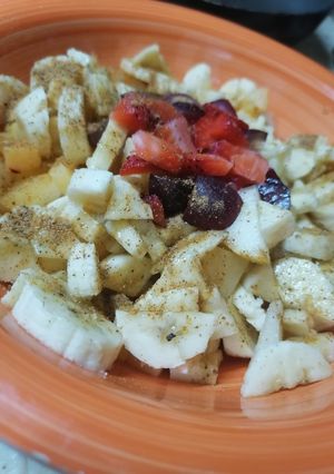 A picture of Fruit Chaat🍎🍓.