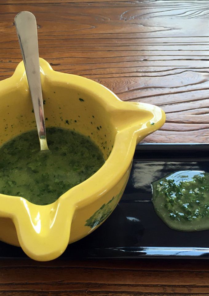 Una foto de Mojo verde