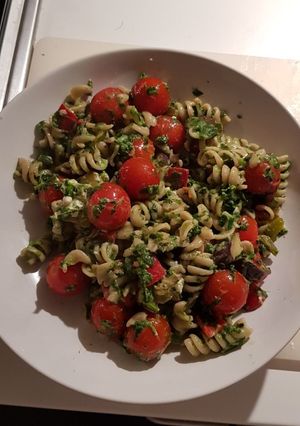 A picture of Spinach & Tomato Pasta.