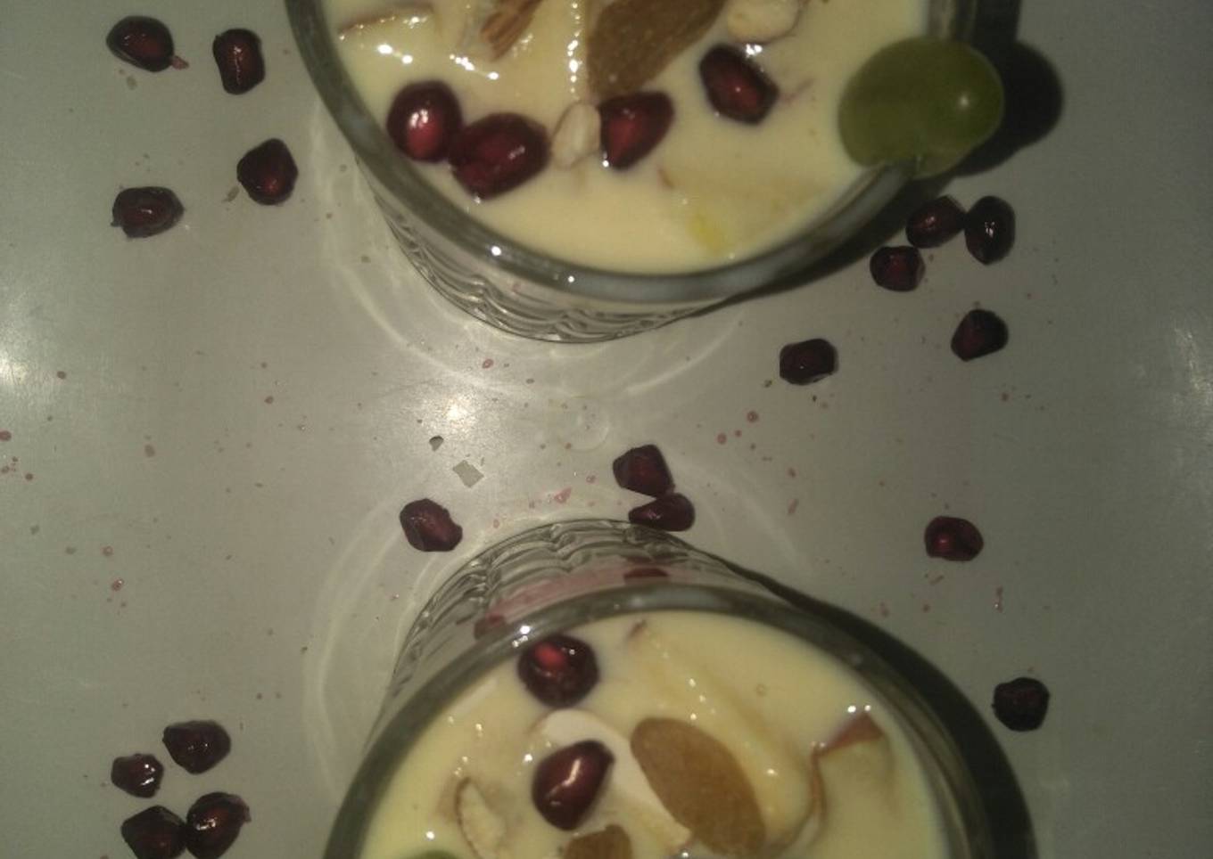 Milkmaid fruit custard
