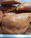 Empanadillas con base de calabacín, cebolla, zanahoria y pimiento rojo