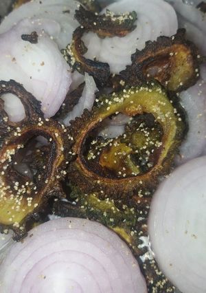 করোলা ভাজি (karola bhaaji recipe in Bengali) রেসিপির প্রধান ছবি