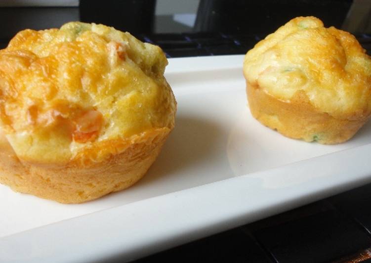 Simple Way to Prepare Perfect Cheesy Vegetable Muffins
